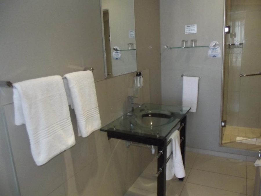 1 Bedroom Property for Sale in Bloubergrant Western Cape